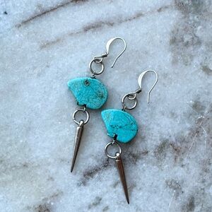 Zuni Bear Turquoise Blue Howlite & Spike Dangle Earrings